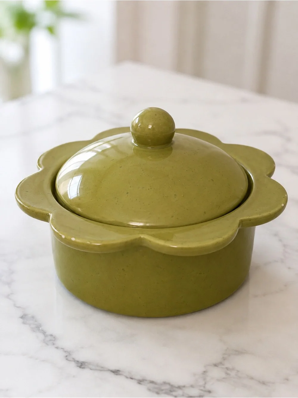 Flower Shaped Olive Green Ceramic Baking Vessel w/ Lid NWT Rustic Cottage